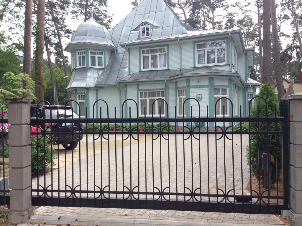 Parus Boutique Hotel Jūrkalne Buitenkant foto